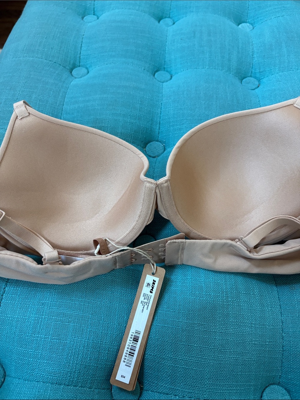 Skims fits everybody t-shirt bra size 36A-new! - Picture 3 of 4